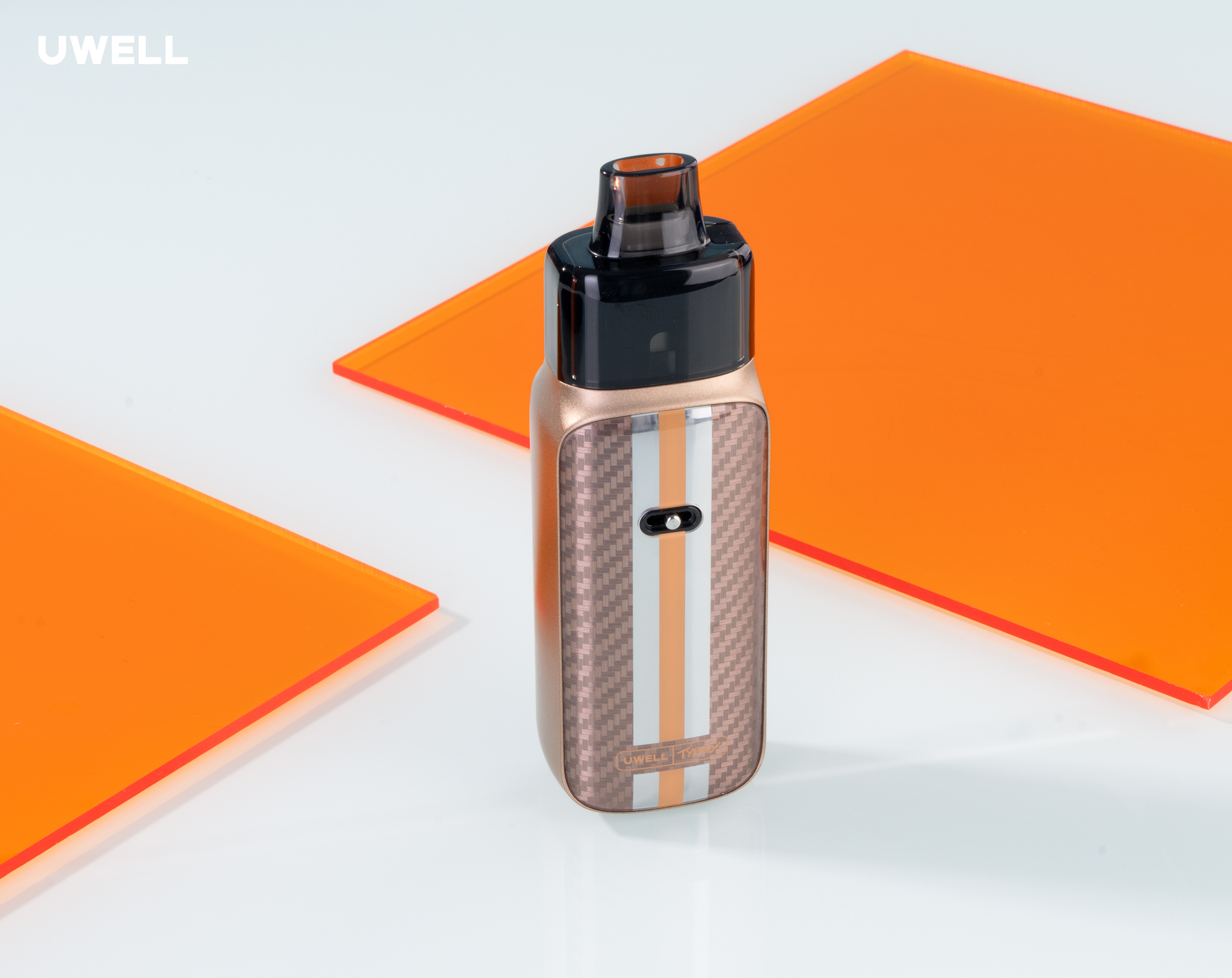 Uwell Typhos Pro – Lifestyle-Aufnahme 3